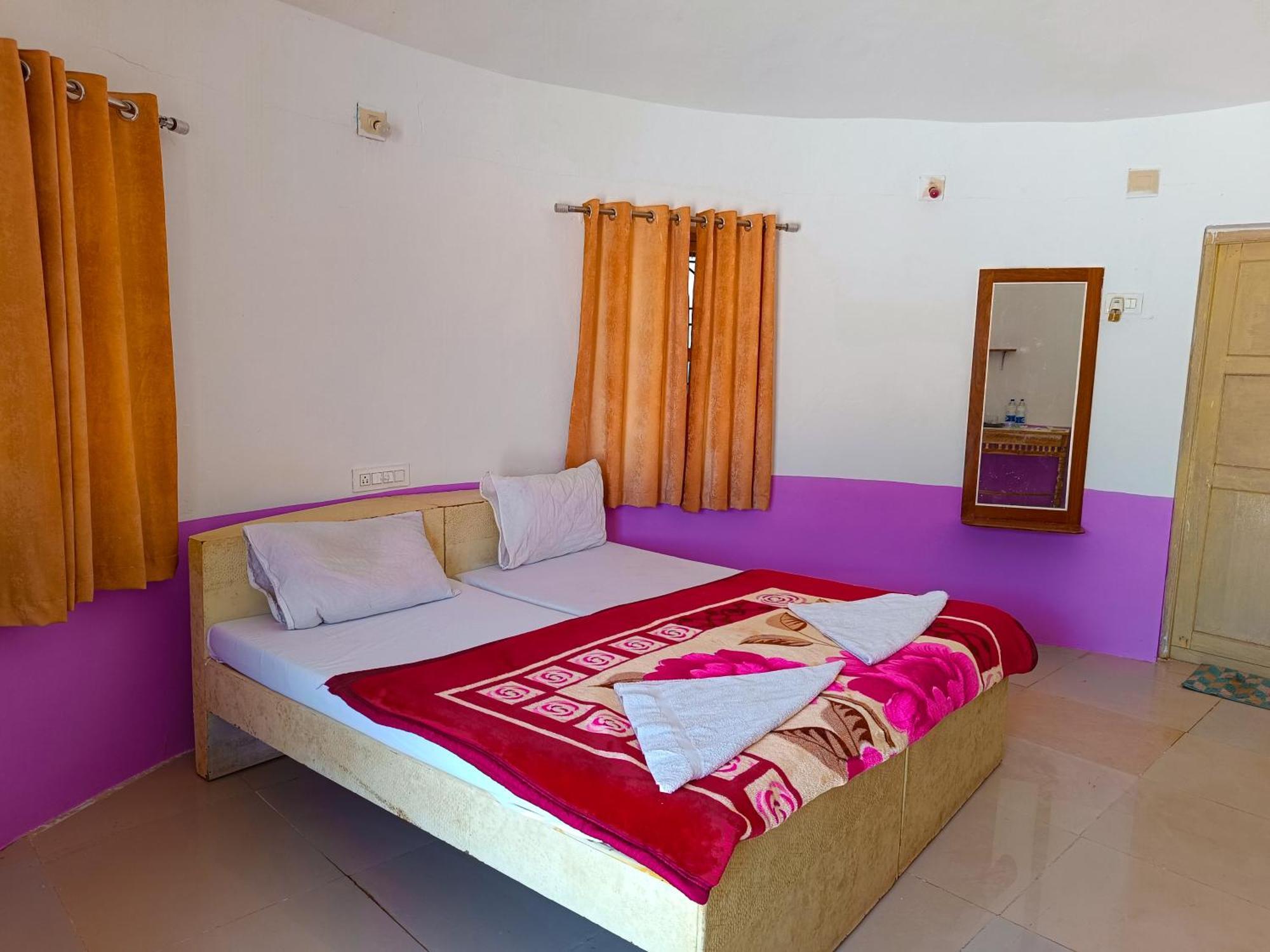 Hotel Rann Of Kachchh Dholavira Екстериор снимка