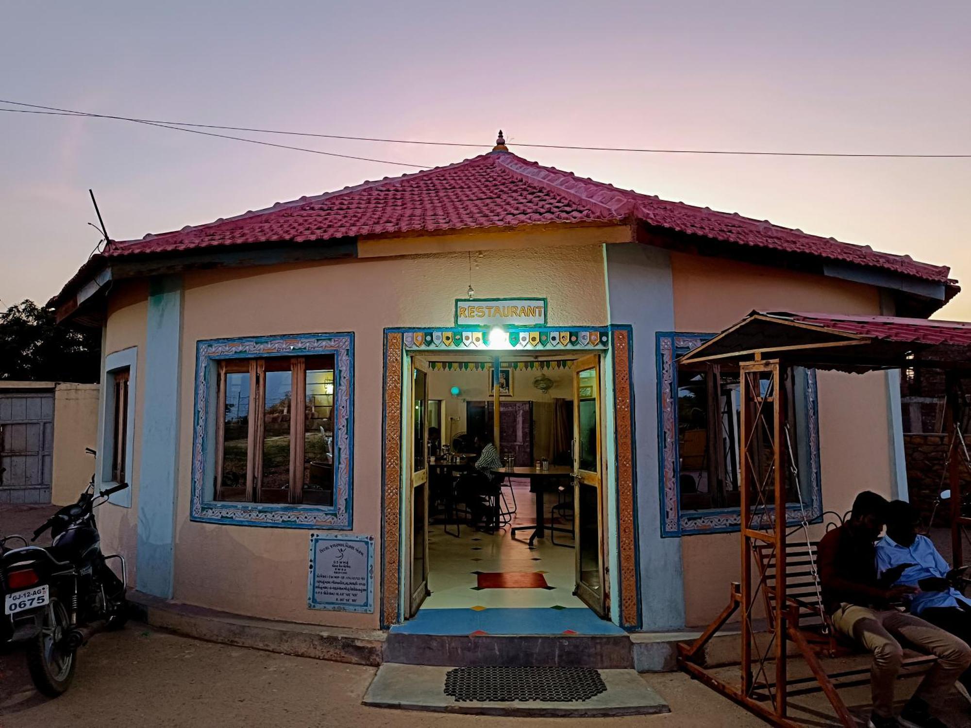 Hotel Rann Of Kachchh Dholavira Екстериор снимка